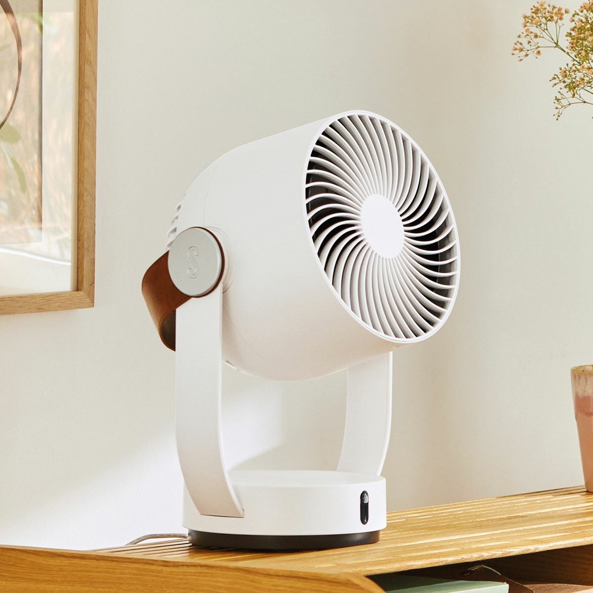 Leo サーキュレーター ホワイト／Stadler Form（スタドラフォーム