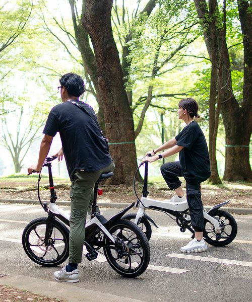 ほぼ新品　電動折りたたみ自転車　entrex S9 折りたたみ式電動自転車 S9 ホワイト20インチ／ENTRE Vehicle