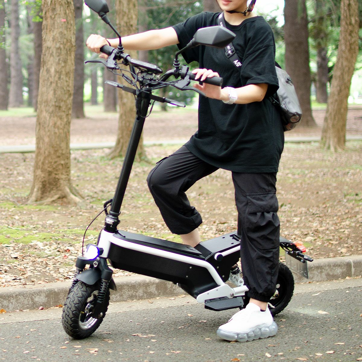折りたたみ式電動スクーター EV Scooter E1／ENTRE Vehicle（アントレ 