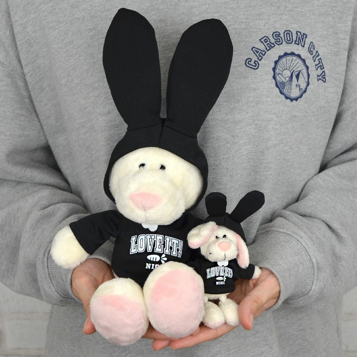 ぬいぐるみ ラビット クラシック 25㎝/ラビットブラックパーカー／NICI