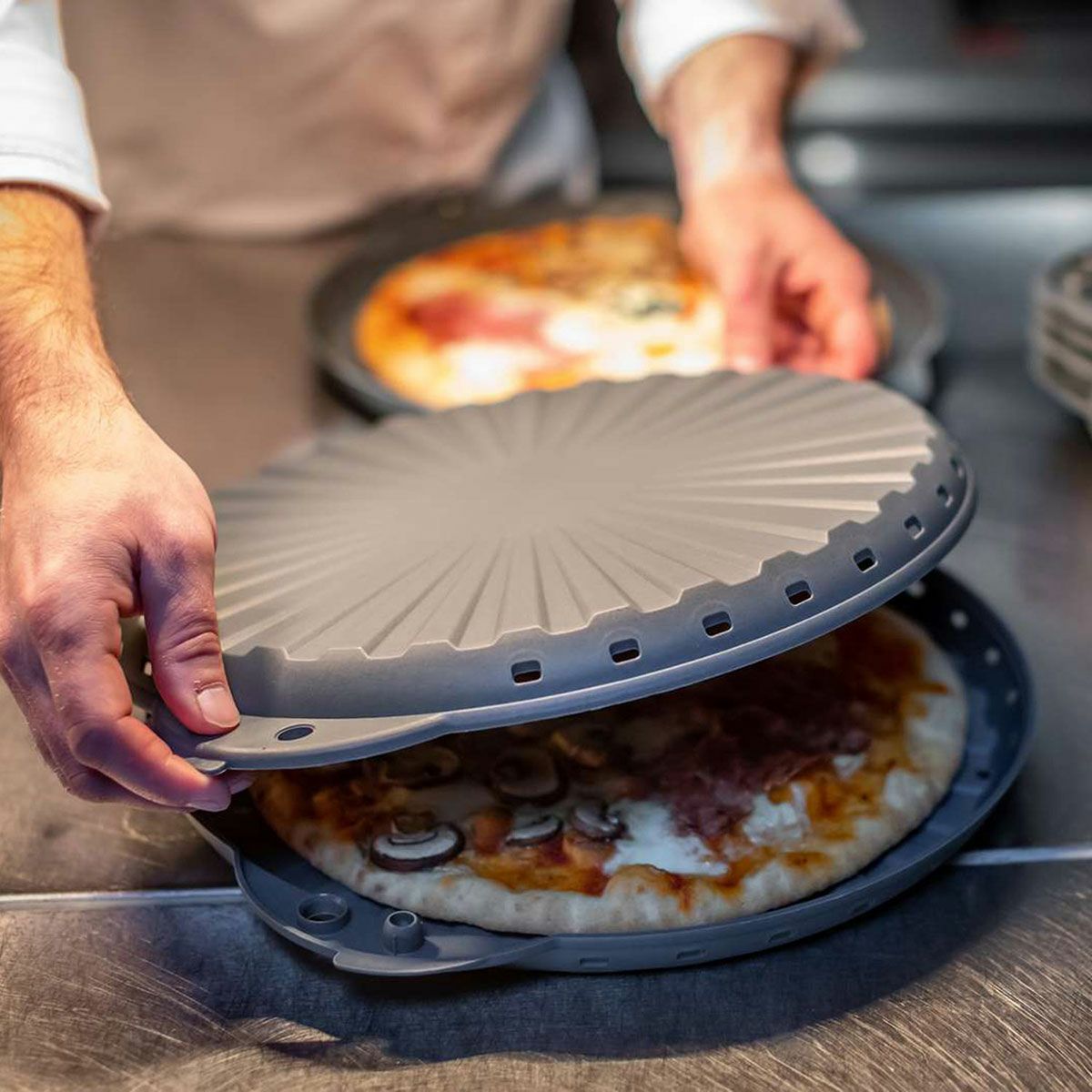 MOVEピザボックス 32cm AGY／KOZIOL（コジオル） | entresquare.com