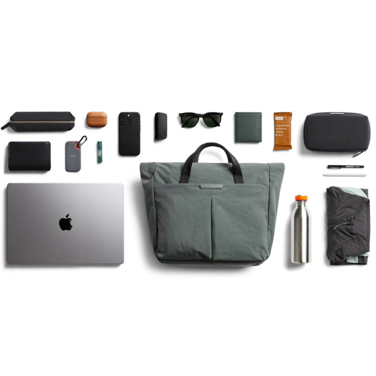 Tokyo Messenger Bag 14インチ／Bellroy（ベルロイ） | entresquare.com