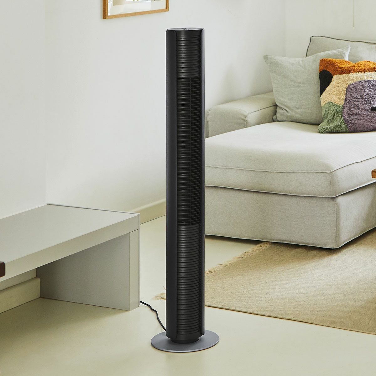 フーバ ミラー 86×86cm ブラス／Umbra（アンブラ） | entresquare.com