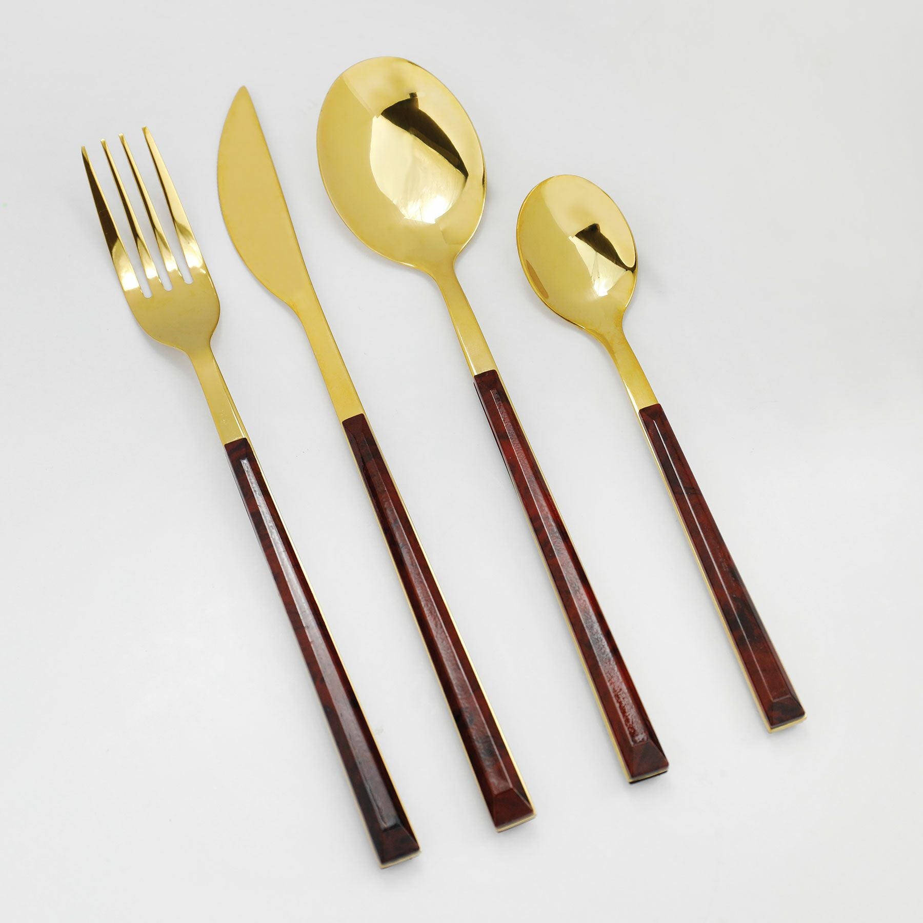 カトラリーセット 16Set ゴールド／MIKASA（ミカサ） | entresquare.com