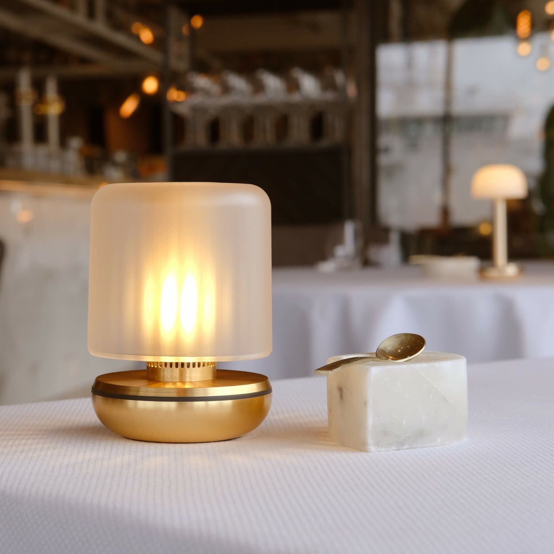 Firefly テーブルライト／Humble（ハンブル） | entresquare.com