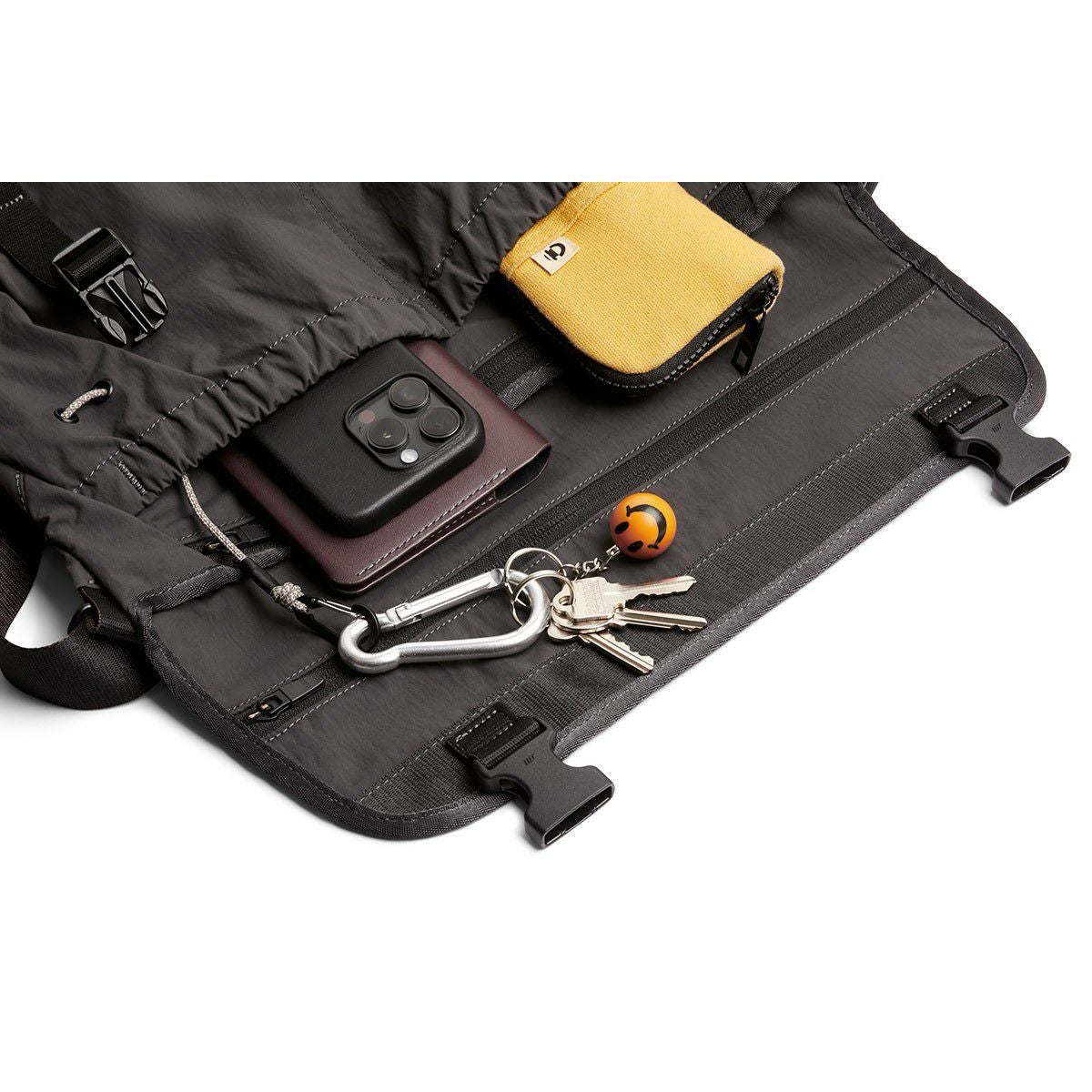 Bellroy Cinch Messenger ベルロイ ショルダー Cinch Messenger Bag／Bellroy（ベルロイ） | entresquare.com
