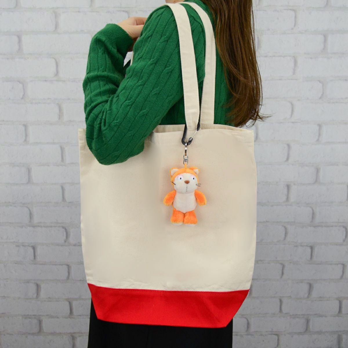 キーホルダー コミックキャット オレンジ 2024 10cm／NICI（ニキ