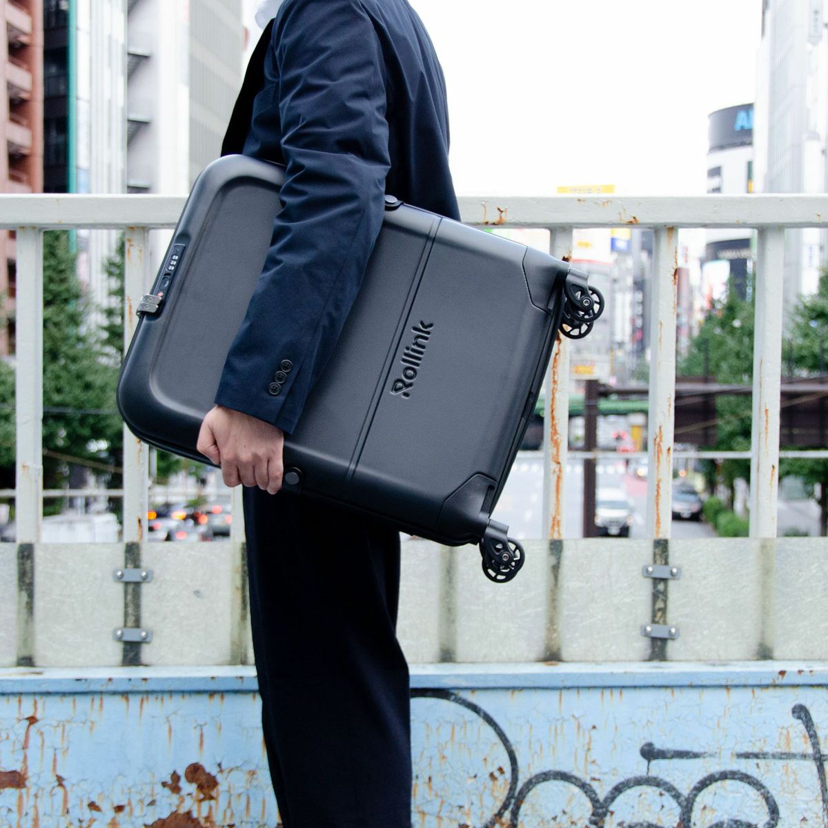 FLEX 360 Spinner スーツケース【77L】／Rollink（ローリンク