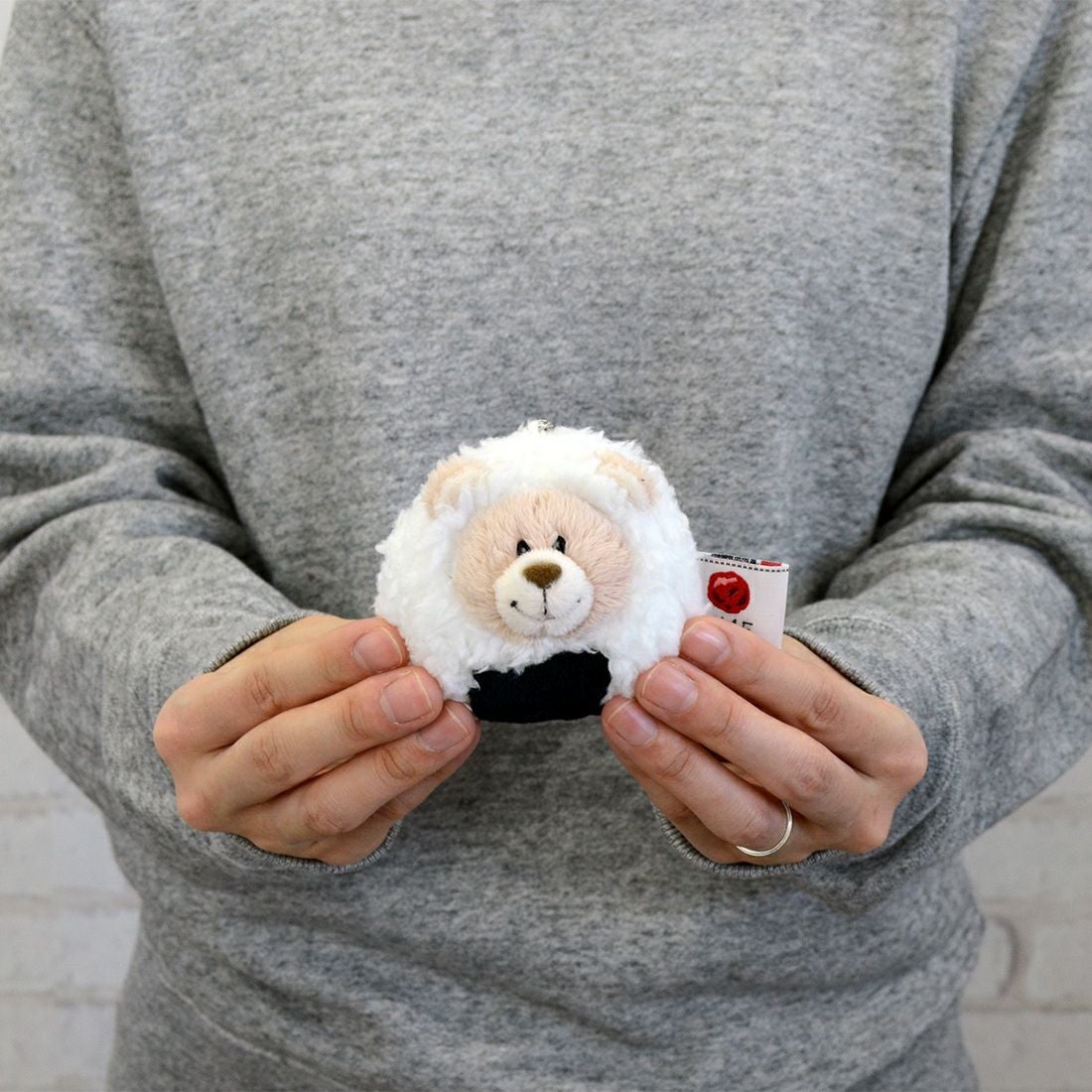 キーホルダー オニギリ ラブベア 8cm／NICI（ニキ） | entresquare.com