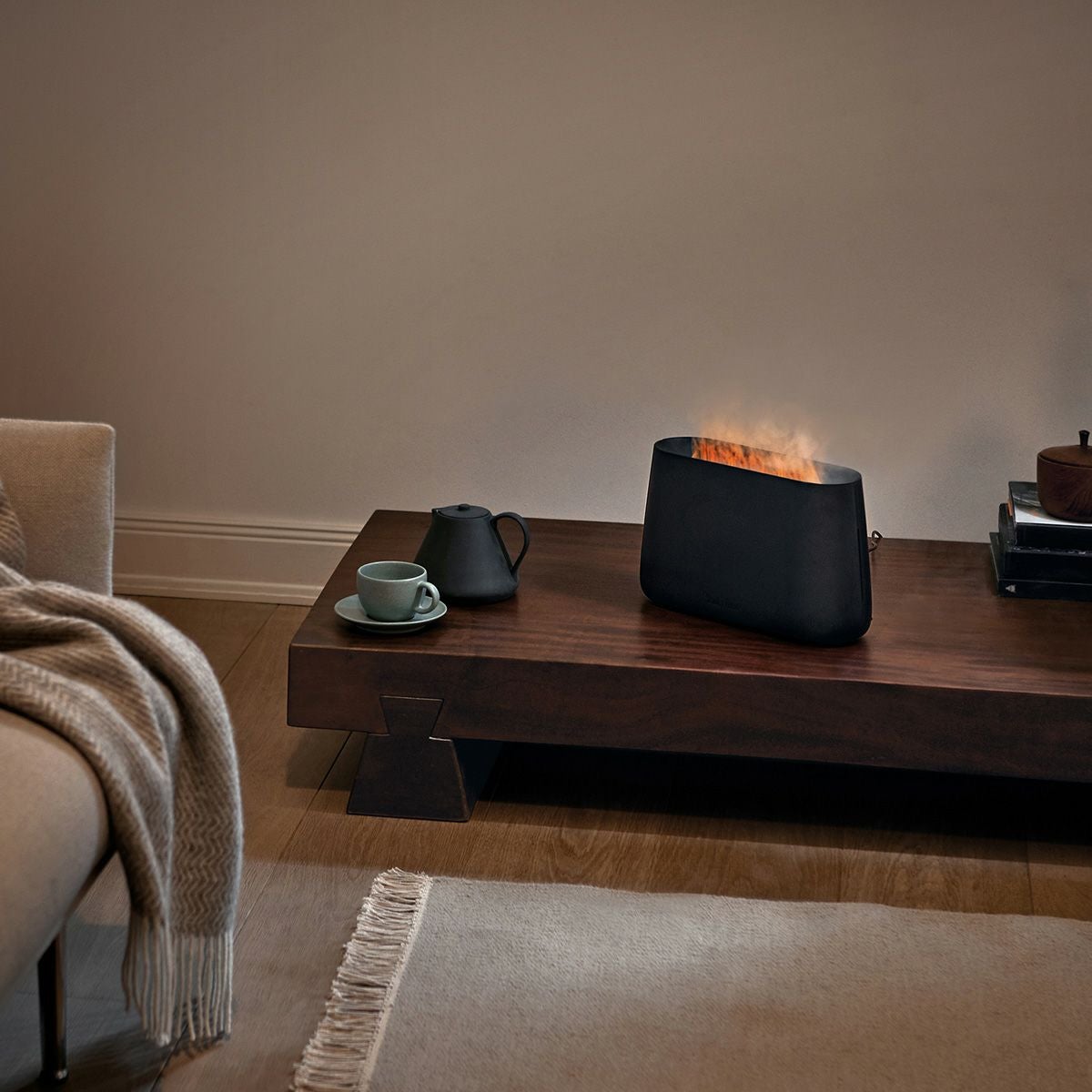 000000037814-09.jpg?size=m&w=