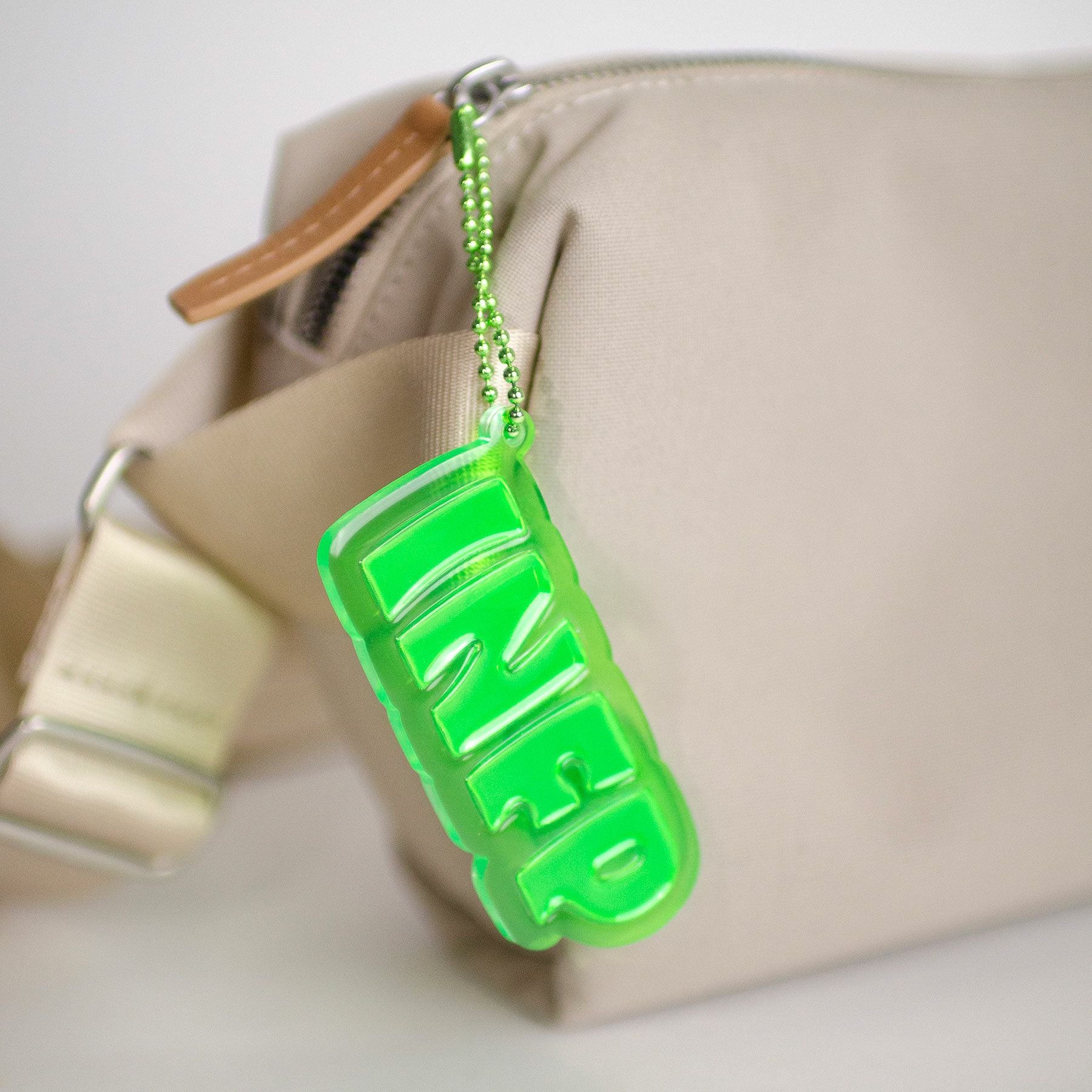 トライアングル Flip ランプ／b.c.l（ビーシーエル） | entresquare.com