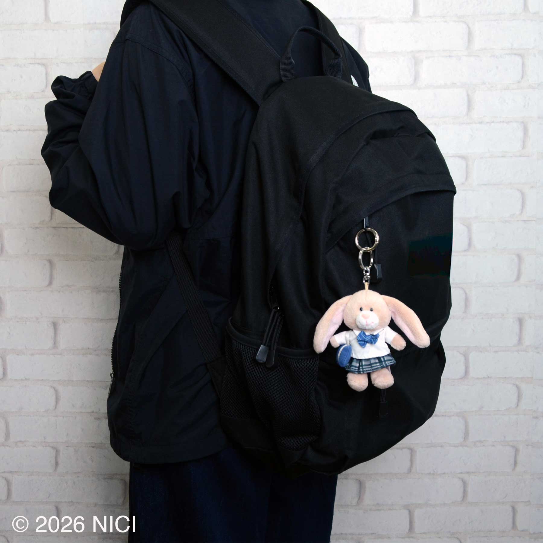 キーホルダー タレミミウサギ＋スクールユニフォーム 10cm／NICI